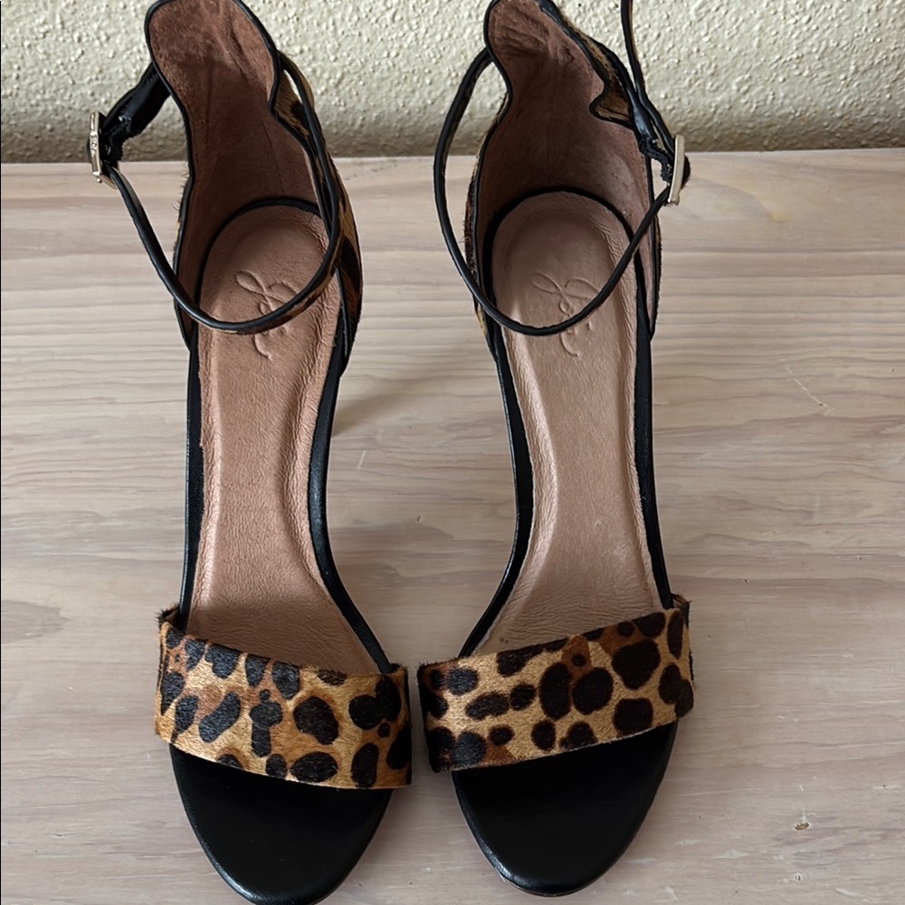 Joie Calfskin Leather Animal Print Stiletto Heels Sexy Sandals 9 - Picture 3 of 8